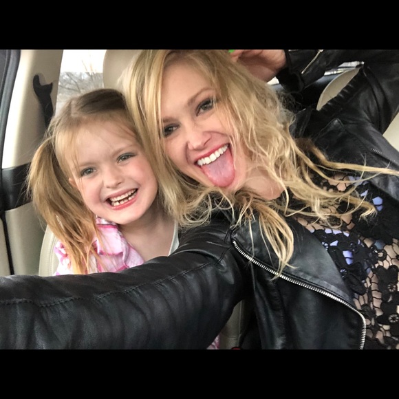 Meet your Posher, Summer - Picture 6 of 8